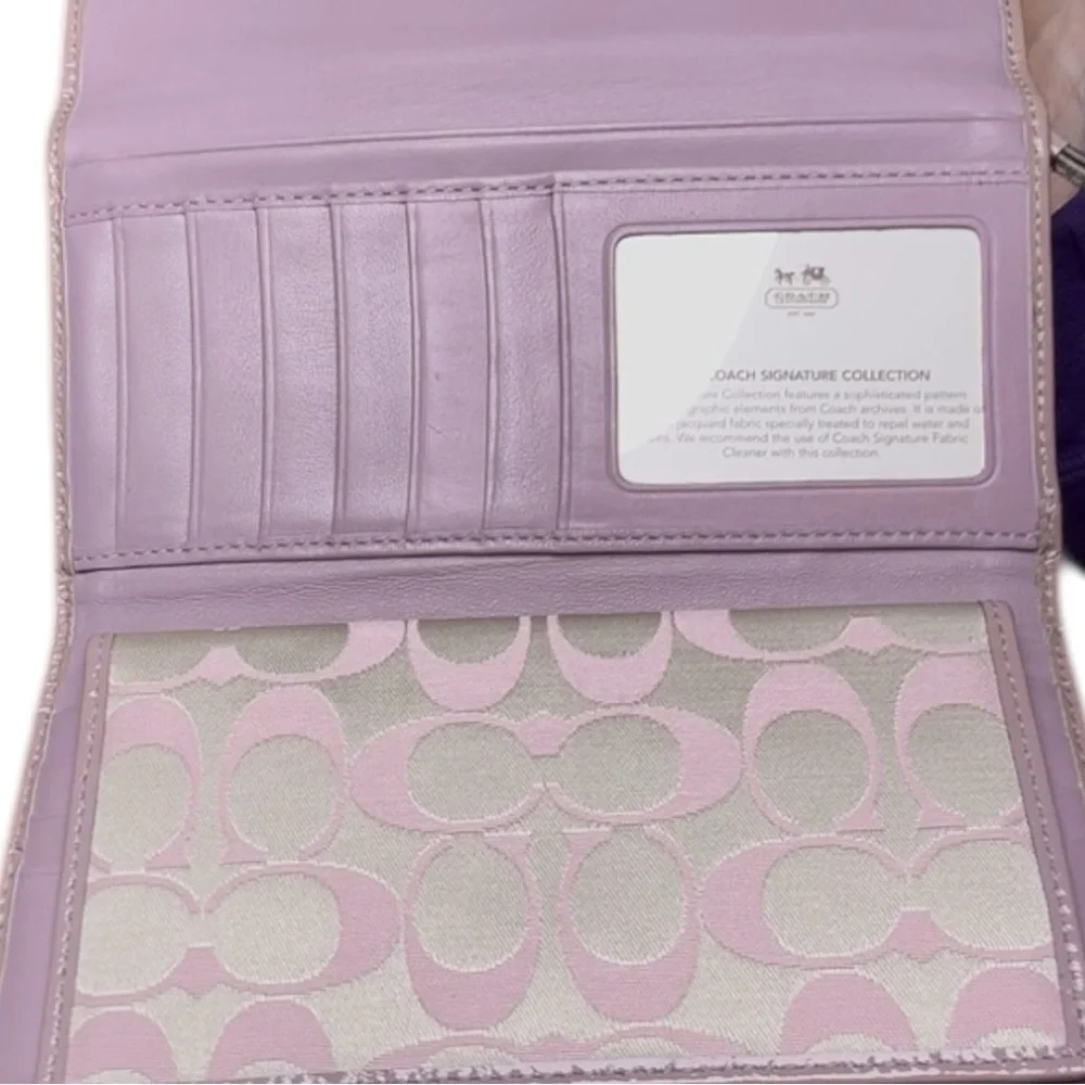Coach Signature Stripe Patent Trim Wallet Lilac Purple - Picture 6 of 13